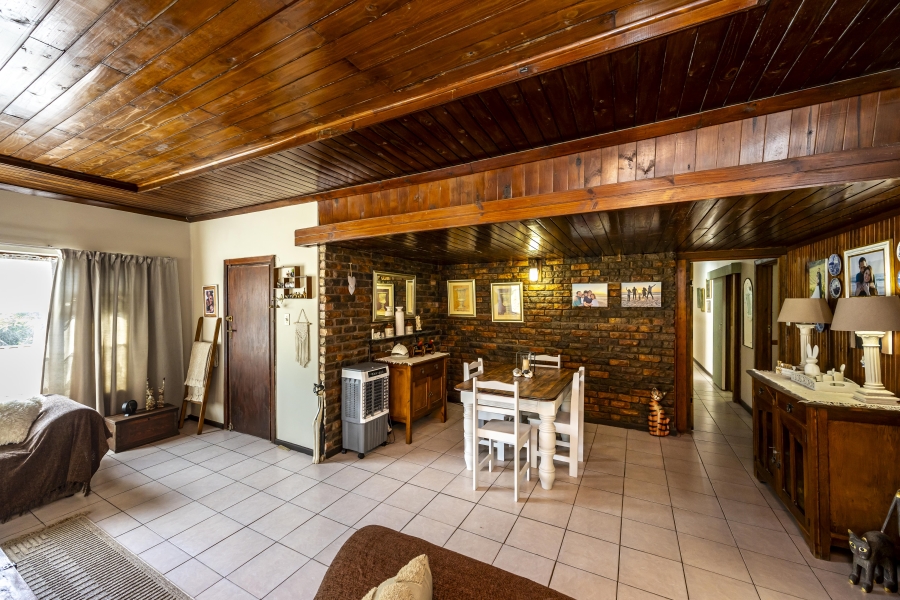 3 Bedroom Property for Sale in Summerpride Eastern Cape